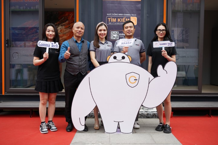 GIZA GROUP THAM QUAN MÔ HÌNH CĂN HỘ THÔNG MINH GAMMA TECH TẠI VIETBUILD 2023