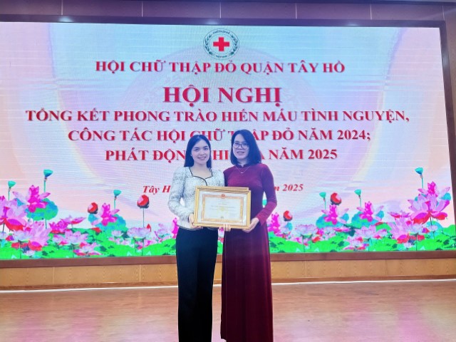 GIZA VIỆT NAM ĐƯỢC NHẬN GIẤY KHEN CỦA HỘI CHỮ THẬP ĐỎ THÀNH PHỐ HÀ NỘI