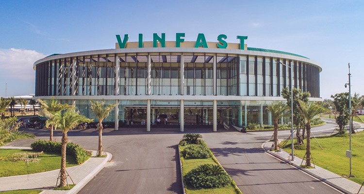 HAAST VIỆT NAM BÀN GIAO THÀNH CÔNG NHỮNG LÔ HÀNG ĐẦU TIÊN CHO VINFAST